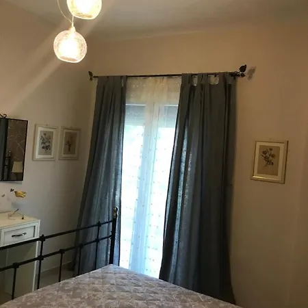 Luxurious Vrasná